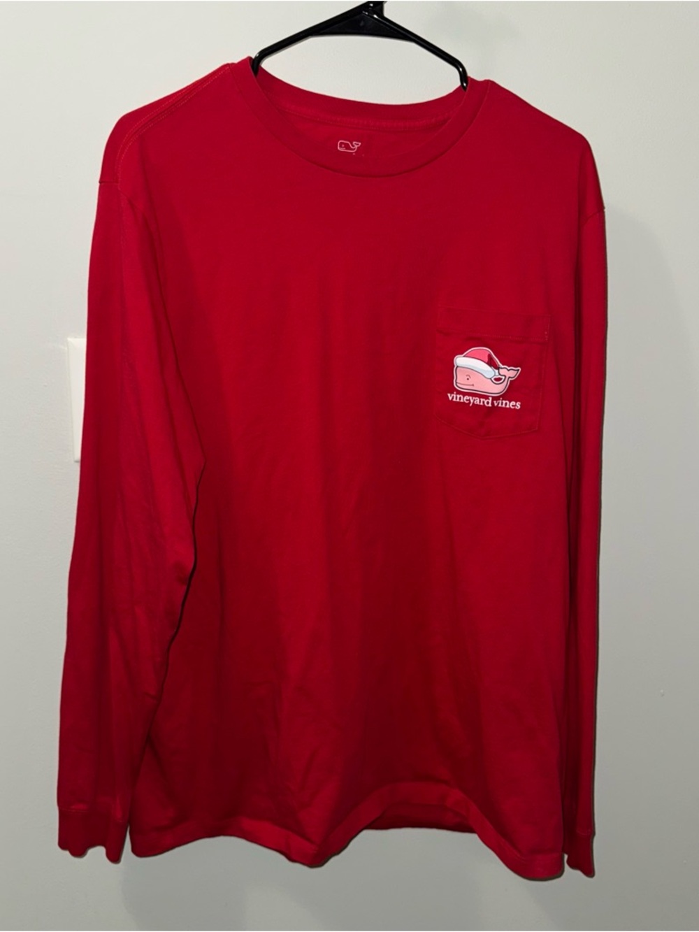Vineyard Vines Santa Whale Long-Sleeve Pocket Tee - Red Size Large